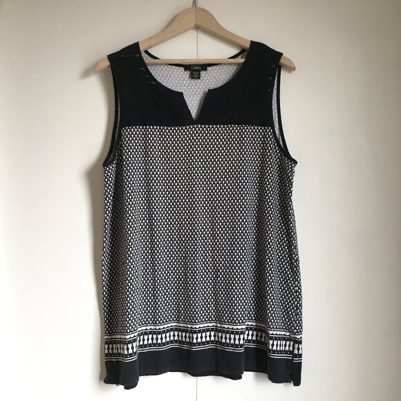 Dalia Cotton Lace Embroidered Monochromatic Tunic Tank Top - Picture 1 of 13